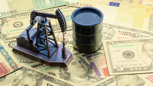 Цены на нефть снижаются из-за опасений мировой рецессии и укрепления д...