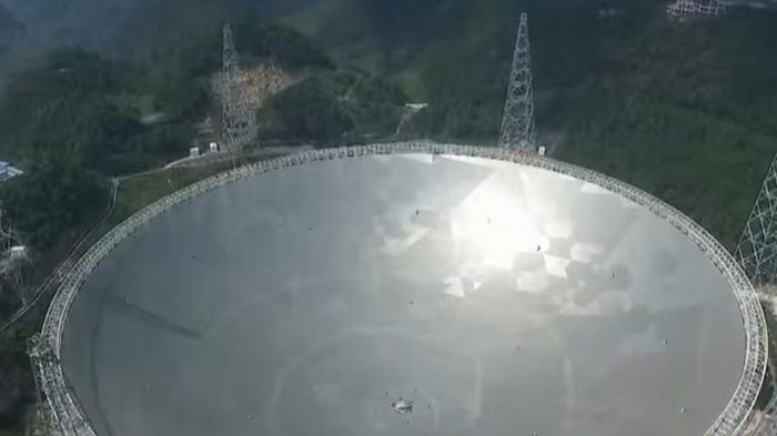Китайский телескоп обнаружил самую большую структуру во Вселенной