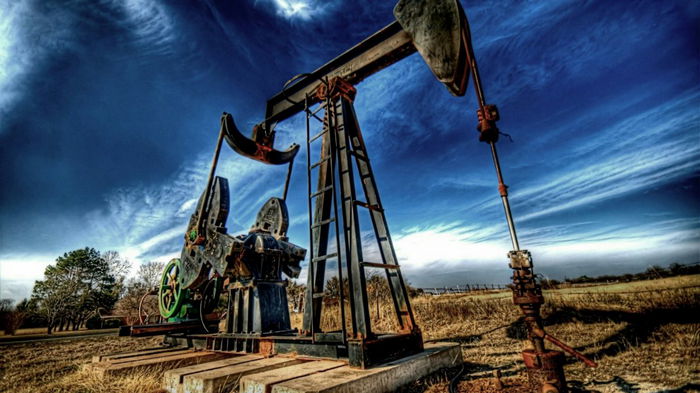 Нефть дешевеет: что повлияло на мировые цены