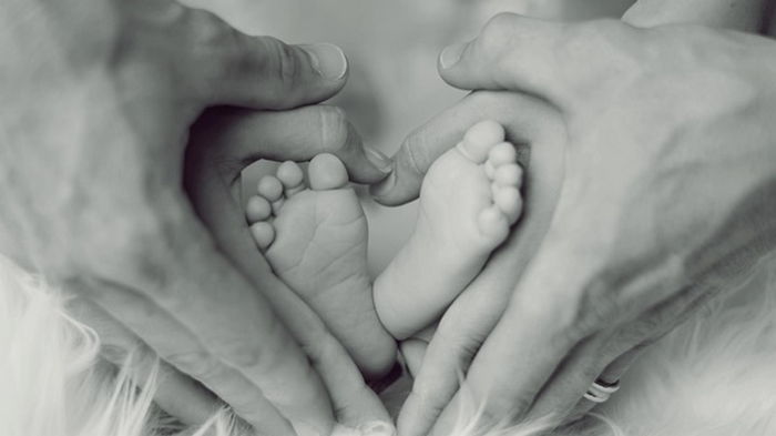 В Индии родилась девочка с восемью эмбрионами в желудке