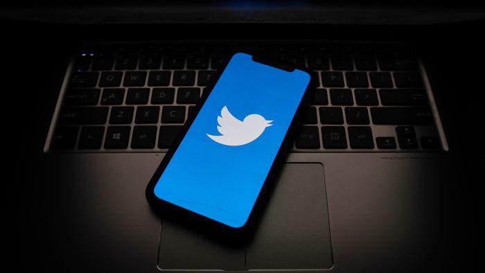 Twitter обновил приложение, чтобы снимать деньги за авторизацию