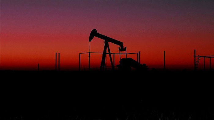 Нефть дешевеет на фоне снижения геополитической напряженности
