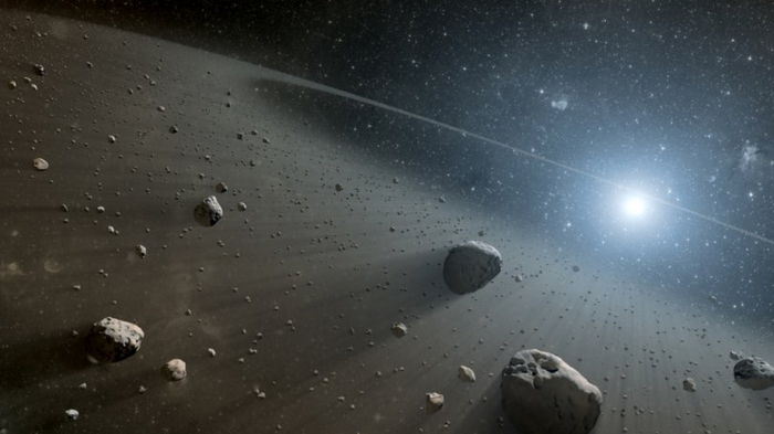 На орбите звезды Вега может вращаться огромная экзопланета