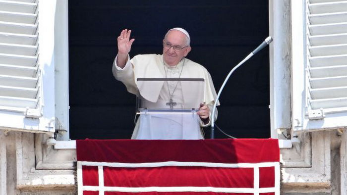 Папа Римский подписал заявление об отставке в случае ухудшения здоровья