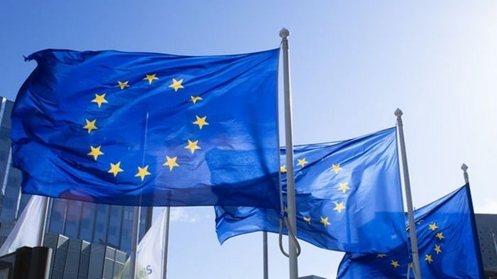 ЕС перечислил Украине транш в €500 млн