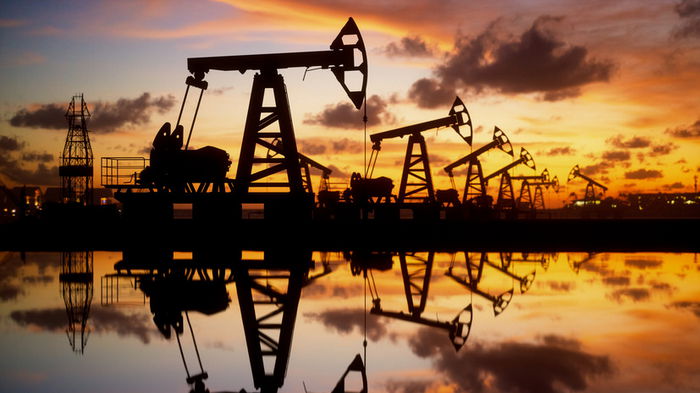 Цена российской нефти упала ниже $38 — СМИ