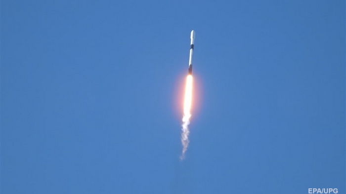 SpaceX вывела на орбиту 56 спутников Starlink