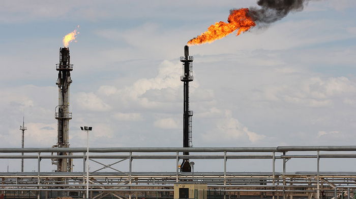 Сколько будут стоить нефть и газ в ближайшие годы: прогноз НБУ