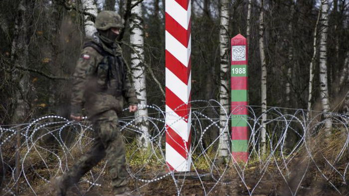 Польша закрывает пропускной пункт на границе с Беларусью
