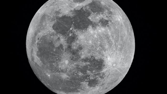 Зонд NASA сфотографировал потенциальное место высадки людей на Луне в 2025 году