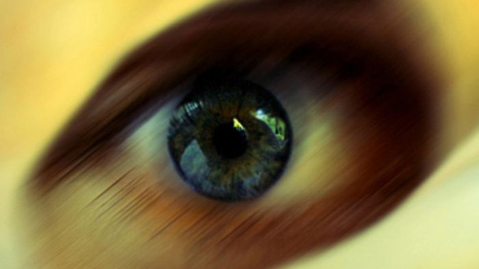 Ученые обнаружили, что мерцание глаз выдает наши истинные мысли