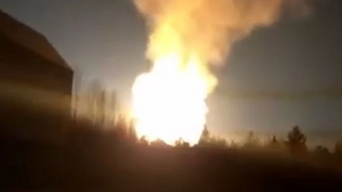 На российском Урале произошел взрыв и вспыхнул газопровод