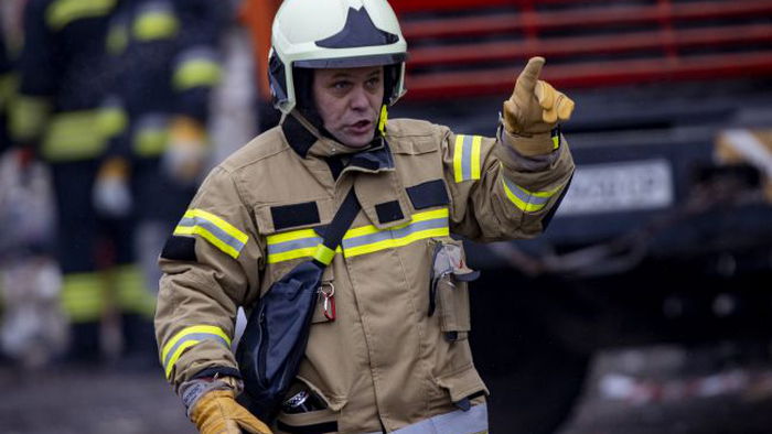 Под Киевом молния попала в жилой дом: начался пожар