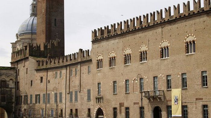 В Италии будут платить 150 евро ежемесячно новым арендаторам в городе Мантуя