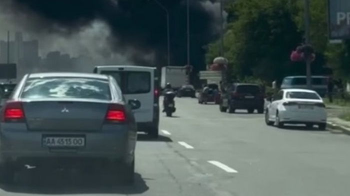 В Киеве произошел масштабный пожар на АЗС