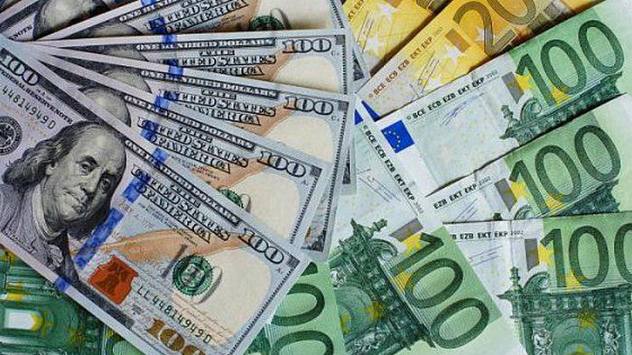 Официальный курс евро впервые превысил 41 грн