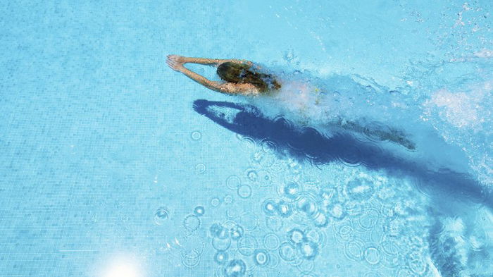 Плавание и похудение: действительно ли этот вид спорта может помочь — что говорят ученые