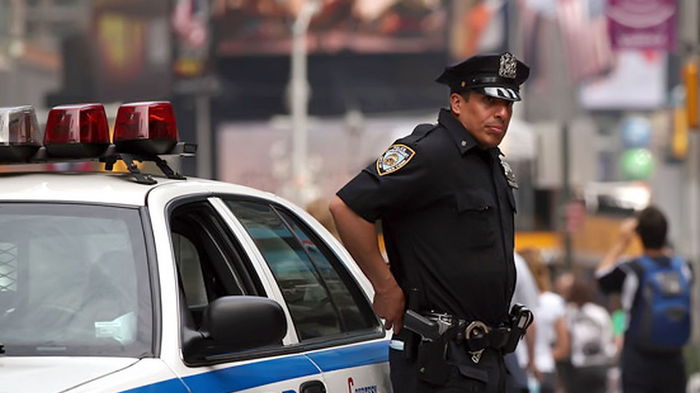 Полиция Нью-Йорка будет использовать дроны для поиска вечеринок на День труда