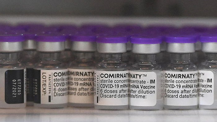 Вакцина против COVID-19 пока что останется бесплатной – главный санврач