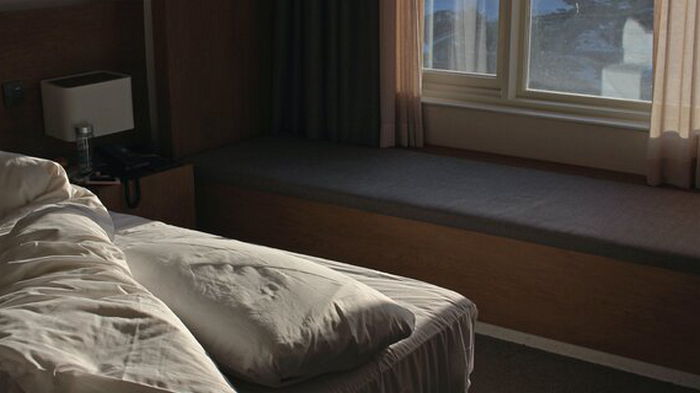В Греции закрыли отель из-за французских постельных клопов