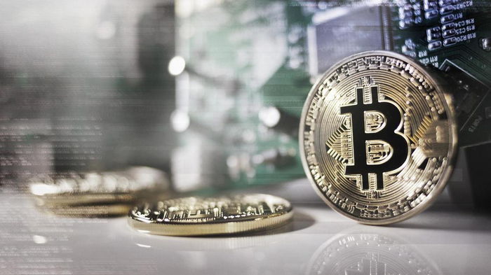Курс Bitcoin впервые с 2022 года вырос до $35 000
