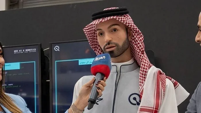 В Саудовской Аравии представили человекоподобного робота. Он оскорбил женщину
