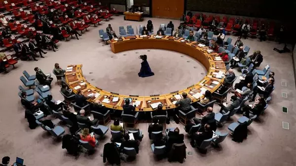 Совбез ООН принял резолюцию с требованием прекратить огонь в Сект...