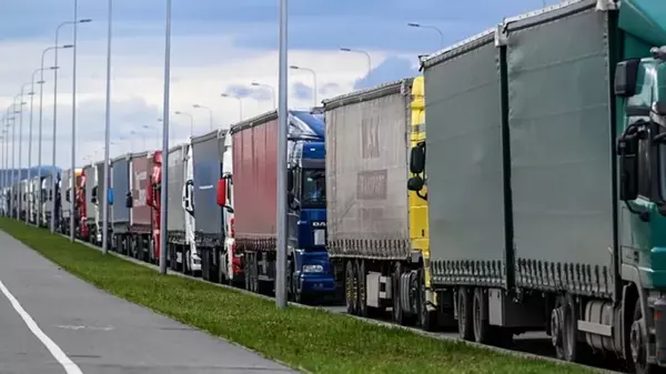 Польские фермеры частично разблокировали движение грузовиков