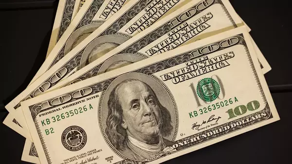 Наличный курс доллара за месяц вырос еще на 70 копеек, — НБУ