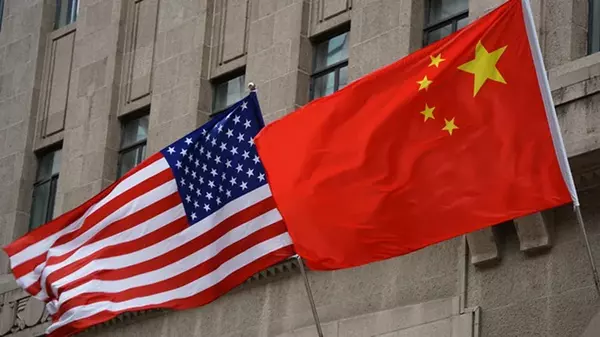 США готовят резкое увеличение пошлин на ряд товаров из Китая — СМИ