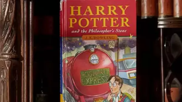 Первое издание Гарри Поттера продали на аукционе за 53 тысячи евро