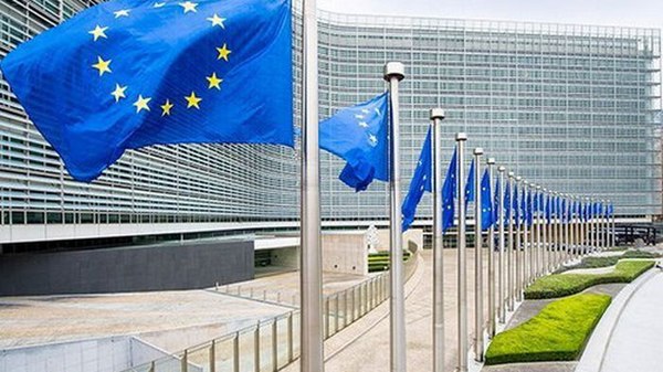 В ЕС внедрят регистрацию отпечатков пальцев для туристов