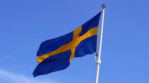 Готовятся к худшему: Швеция призвала людей запасаться едой, топли...