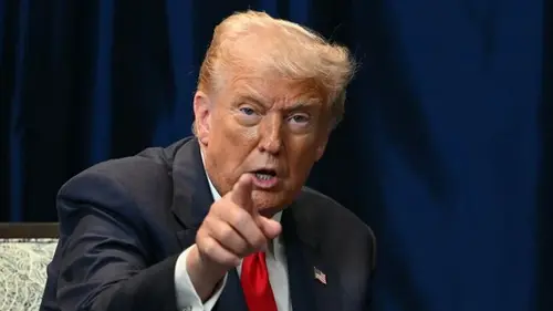 Иран мог заминировать Ормузский пролив: Трамп жестко отреагировал...