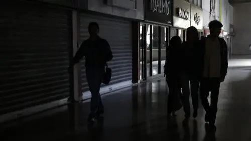 Отключения теперь и в Египте: власти вводят ограничения на фоне т...