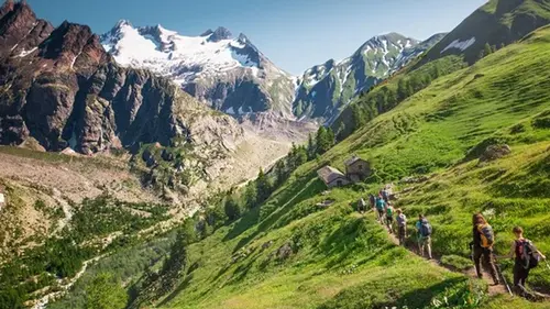 Названы пять лучших пешеходных маршрутов Европы