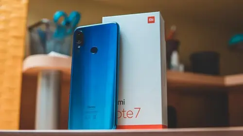 Xiaomi повышает цены и отменяет скидки на смартфоны из-за дорогой...