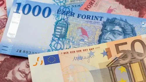 После поражения Орбана в Венгрии заговорили о переходе на евро: названа дат...