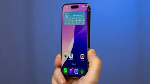 В сети показали, как будет выглядеть iPhone 18 Pro в новом красном цвете