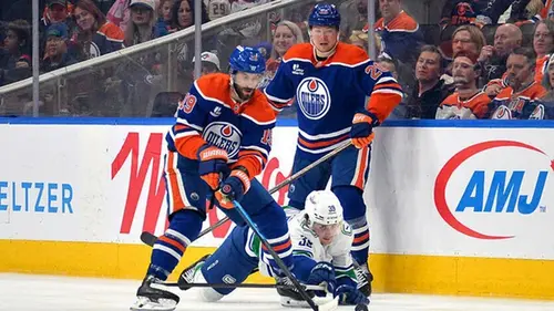 Ванкувер поражен, Лос-Анджелес не у дел