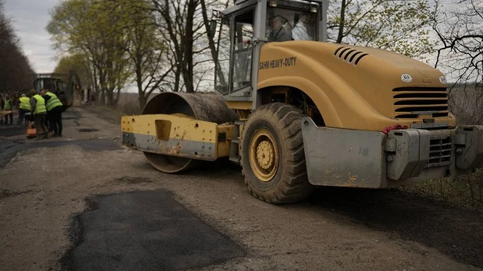 В правительстве заявили о рекордных темпах ремонта дорог