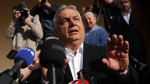 Орбан отказался от своего мандата: СМИ предполагают его бегство в США