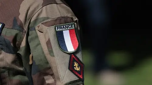 Во Франции ажиотаж на службу в армии