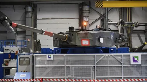 Германия переоборудует крупнейший автопорт Европы под военные нужды