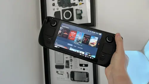 После дефицита Valve вернула Steam Deck в продажу, но сильно подняла цены