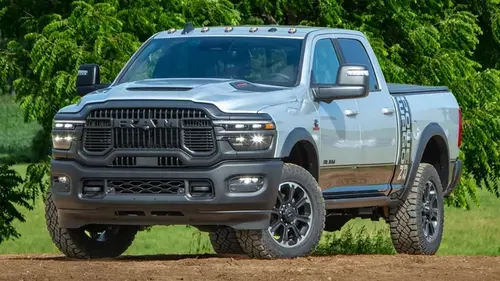 Рекордная грузоподъемность: Ram представил обновленный пикап 2500 Heavy Dut...