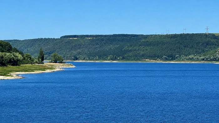 Воды становится все меньше: Днестровское водохранилище достигло критической