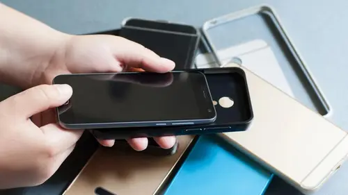 Чохли більше не потрібні: чому сучасні смартфони можна носити без захисту
