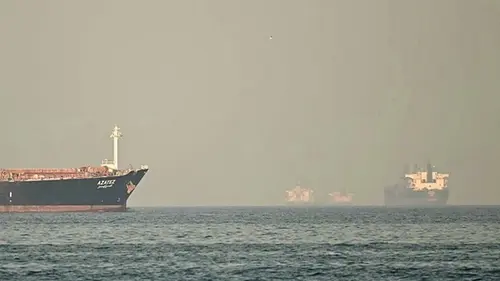В Персидском заливе застряли 400 кораблей — IMO