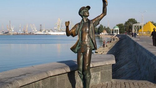 Что интересного посмотреть в Бердянске?